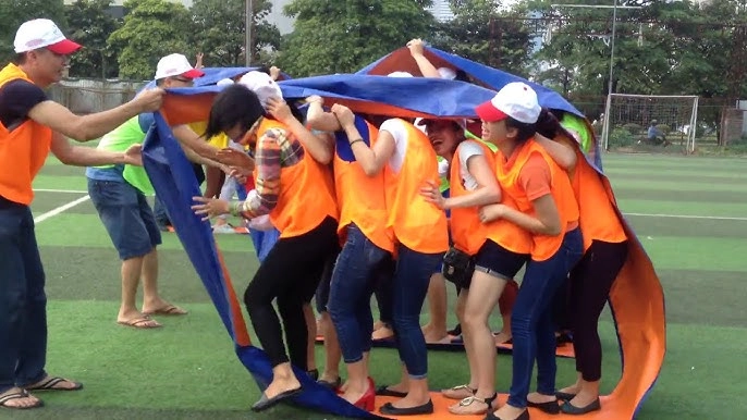 Kích thước bánh xe khổng lồ loại lớn phù hợp cho nhóm từ 6 đến 10 người chơi