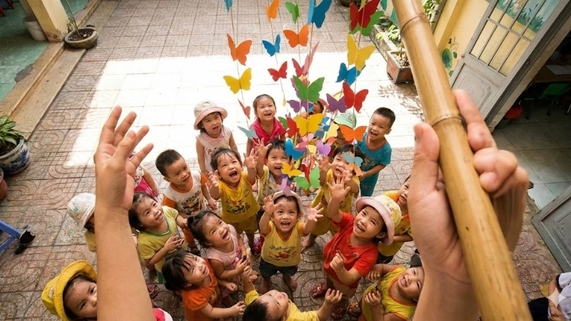 Giữ gìn văn hóa qua trò chơi dân gian bắt bướm