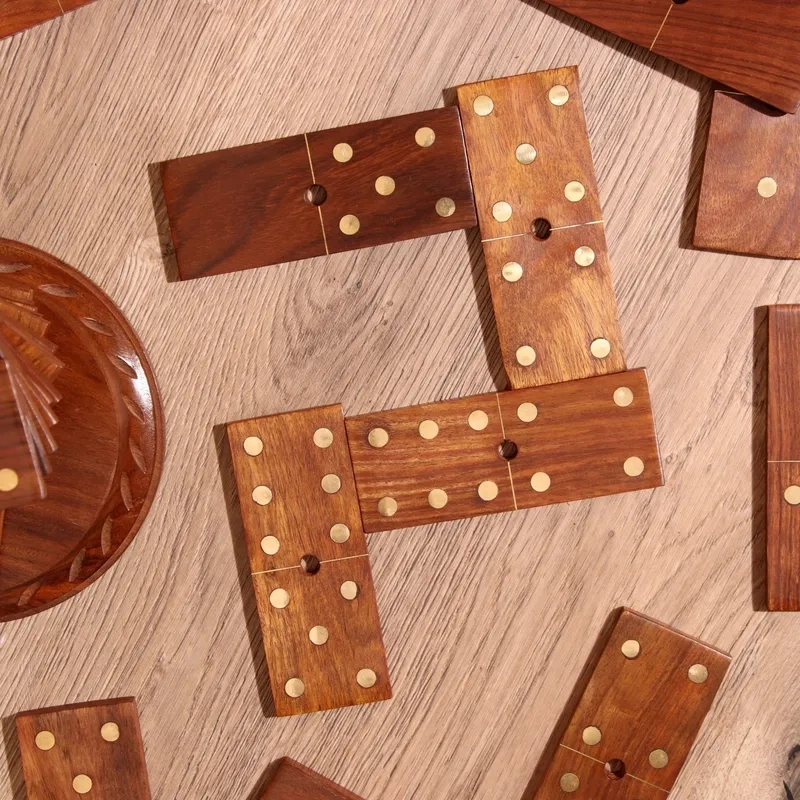 Tham gia game Domino online thú vị