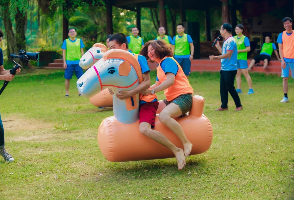 Xây dựng kịch bản đua thú nhún vui nhộn để gắn kết nhân viên trong công ty