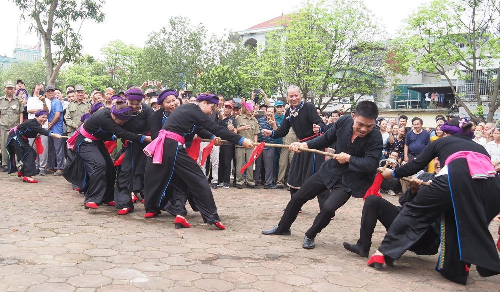 Cách chơi trò chơi kéo co dễ hiểu cho mọi lứa tuổi