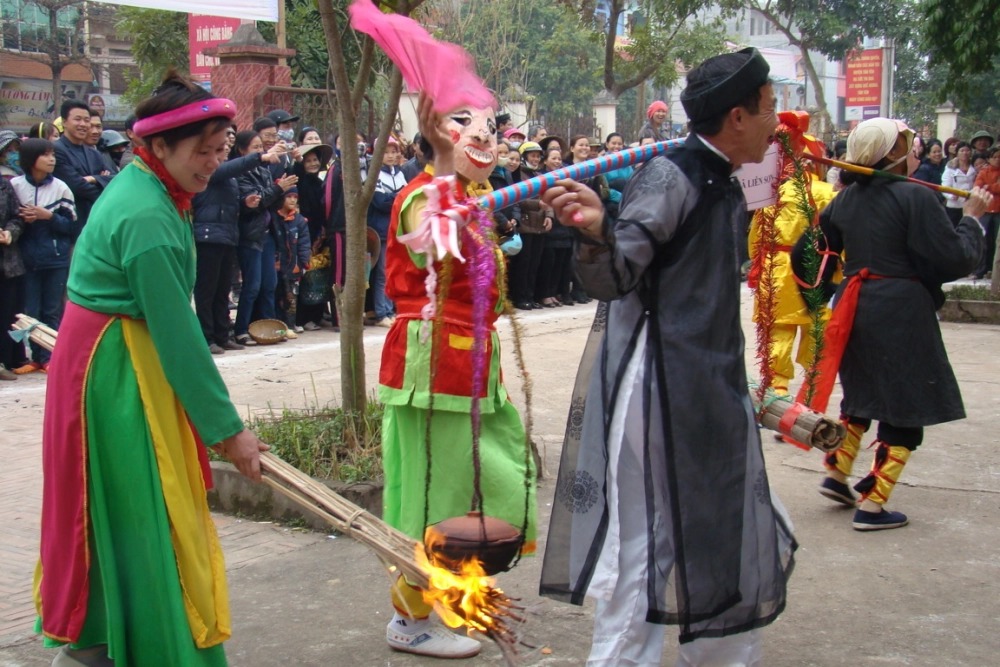 Lễ hội thổi cơm thi là dịp tôn vinh văn hóa ẩm thực