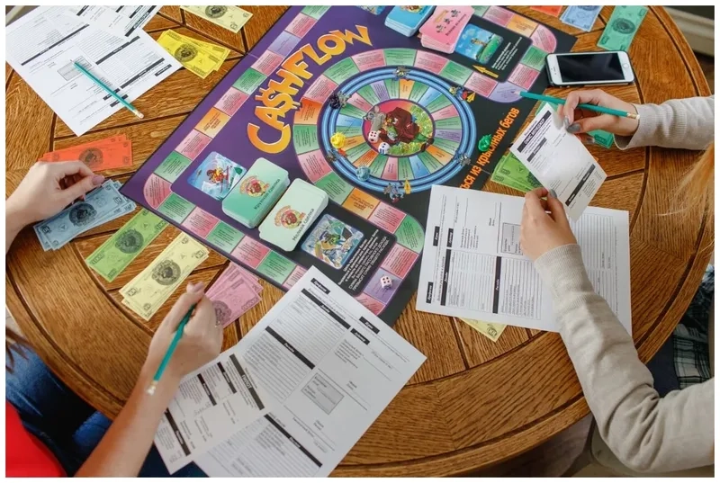 Bộ game tài chính Cashflow giáo dục