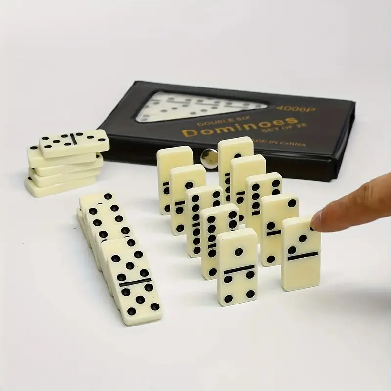 Cờ Domino trí tuệ kích thích khả năng suy luận