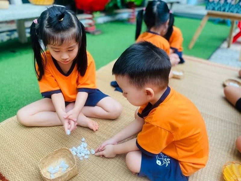 Hướng dẫn đơn giản để tổ chức cách chơi gắp cua bỏ giỏ