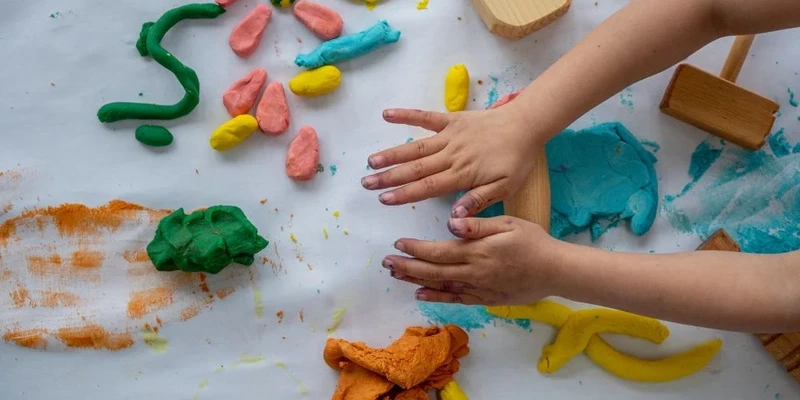 Hướng dẫn cách chơi nặn đất sét chi tiết 