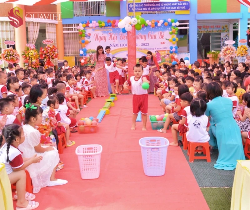 Tìm hiểu ý nghĩa trò chơi ném bóng vào rổ với sự phát triển của trẻ