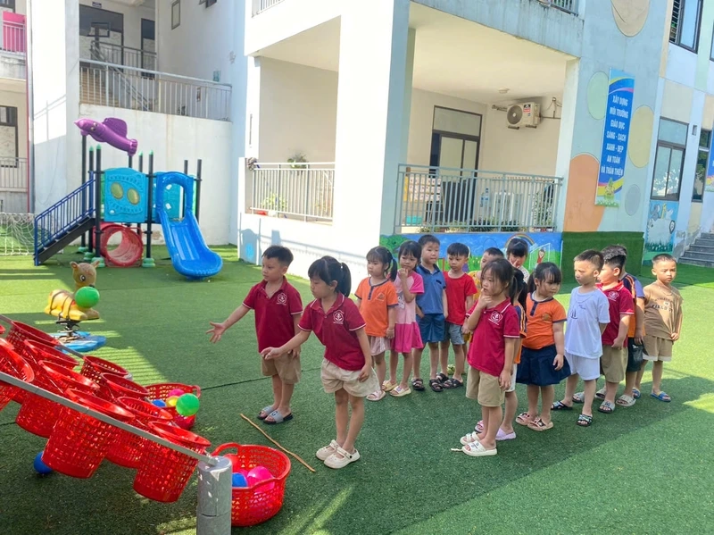 Lợi ích ném bóng vào rổ phát triển phối hợp tay mắt hiệu quả