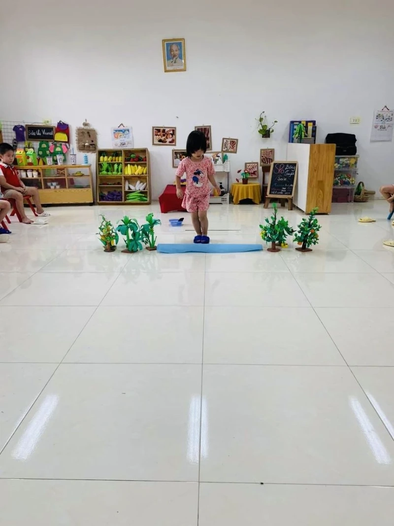 Gợi ý nhảy qua suối mầm non phù hợp từng độ tuổi