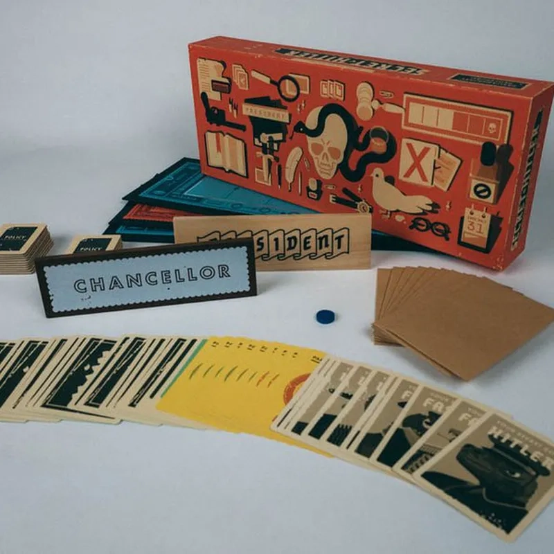 Tham khảo Secret Hitler cena cực rẻ