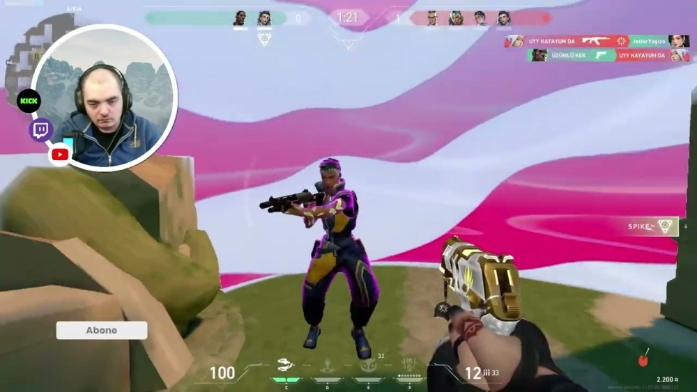 Hình ảnh phần thưởng rank Episode 12 dành cho người chơi đạt thứ hạng Radiant